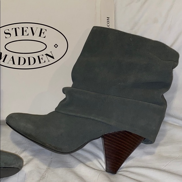 Steve Madden “Carlsen” Grey Suede Boots - Size 10 - Picture 2 of 5